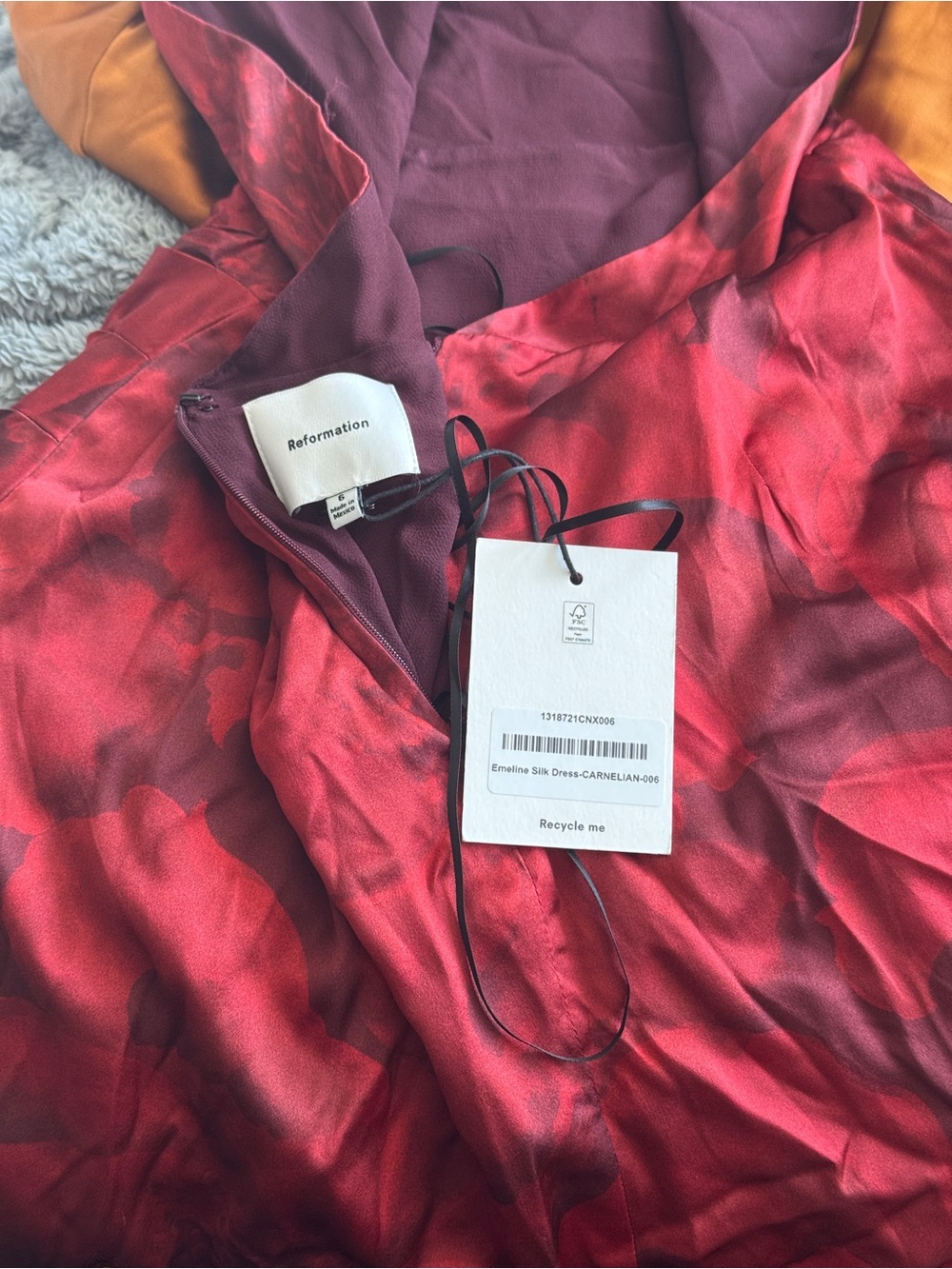 Reformation Emeline 100% Silk Dress - Carnelian - Picture 3 of 3